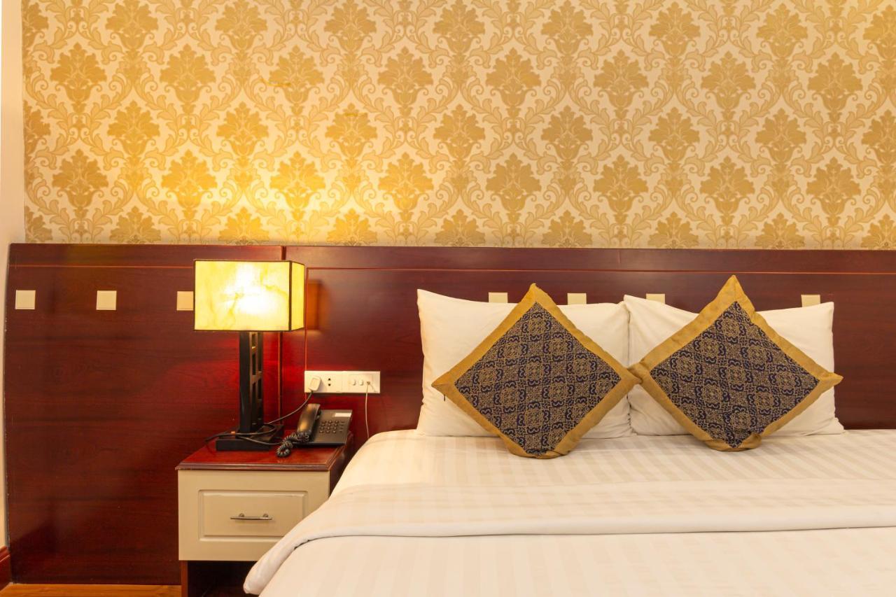 הו צ'י מין סיטי Saigon Odyssey Hotel - The Art מראה חיצוני תמונה
